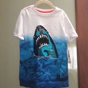 Shark sequin t-Shirt SZ 8